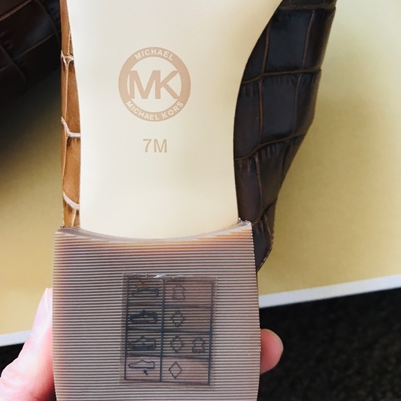 Michael Kors - Picture 4 of 8